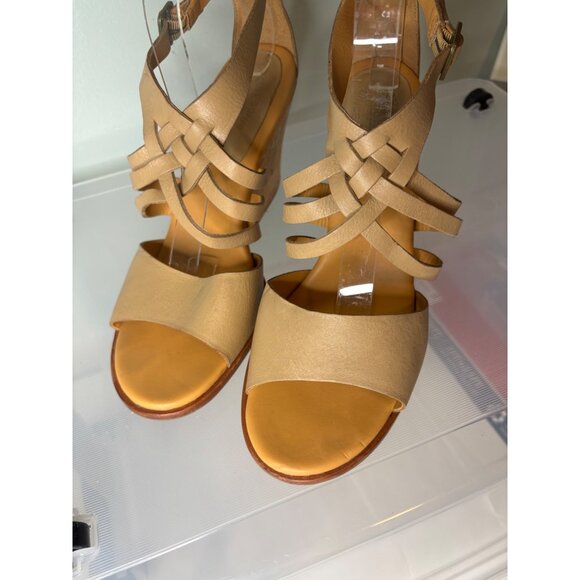 Kork Ease Cork Wedge Sandals Beige Sz 10M Strappy Leather Buckle Strap Neutral - Picture 7 of 12